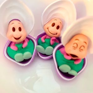 NEW! Young Baby Oyster Figures from Disney’s Alice in Wonderland (Set of 3)